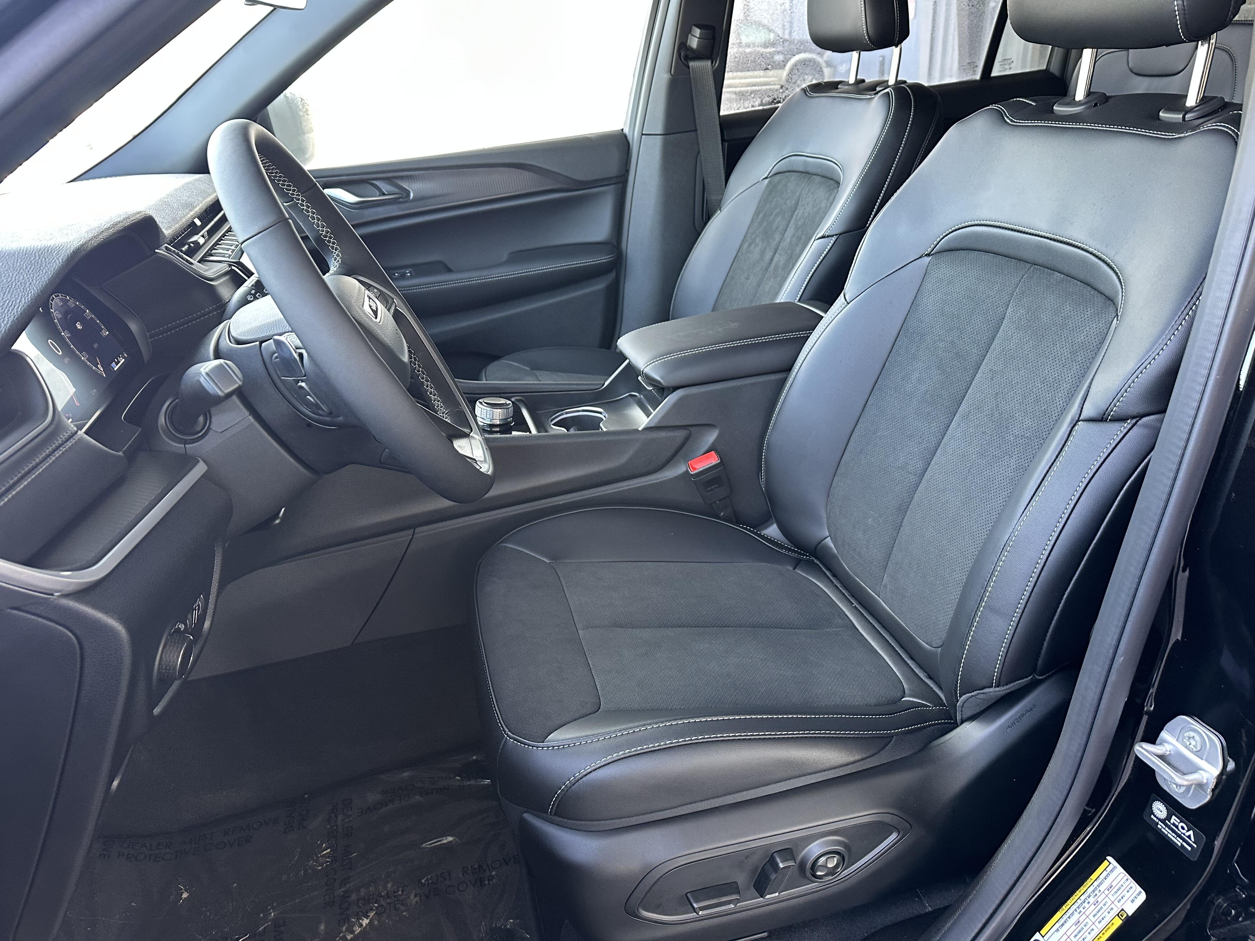 2025 Jeep Grand Cherokee L Altitude - Photo 10