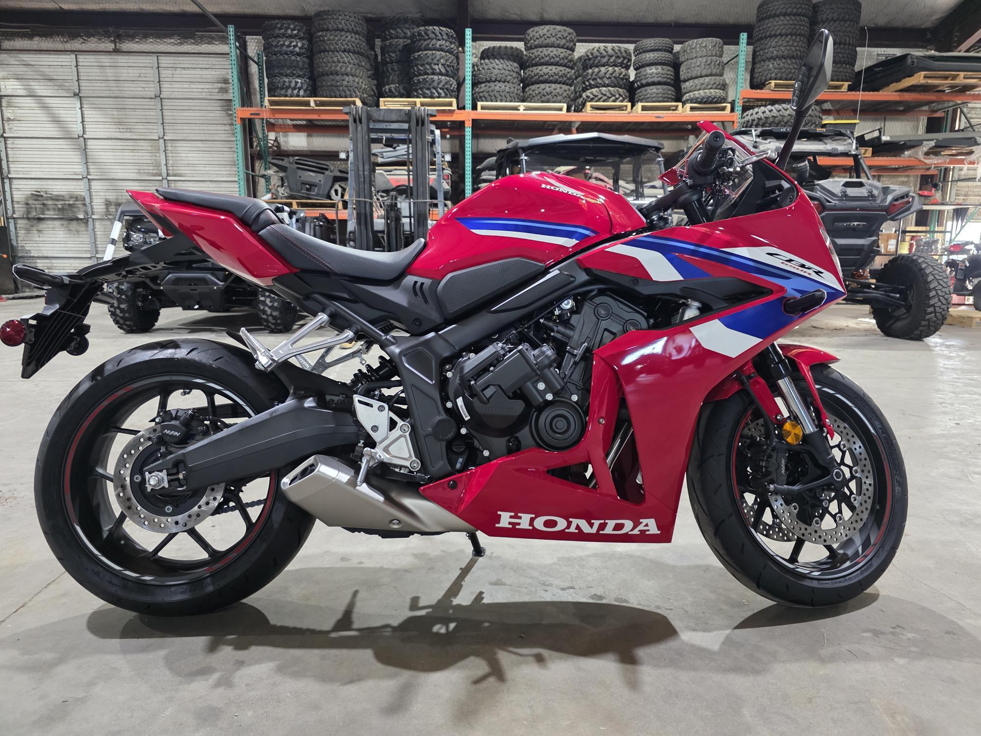 2026 Honda CBR650R ABS E-Clutch