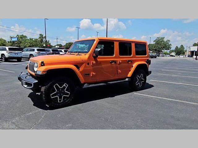 2025 Jeep Wrangler 4-Door Sahara - Photo 23