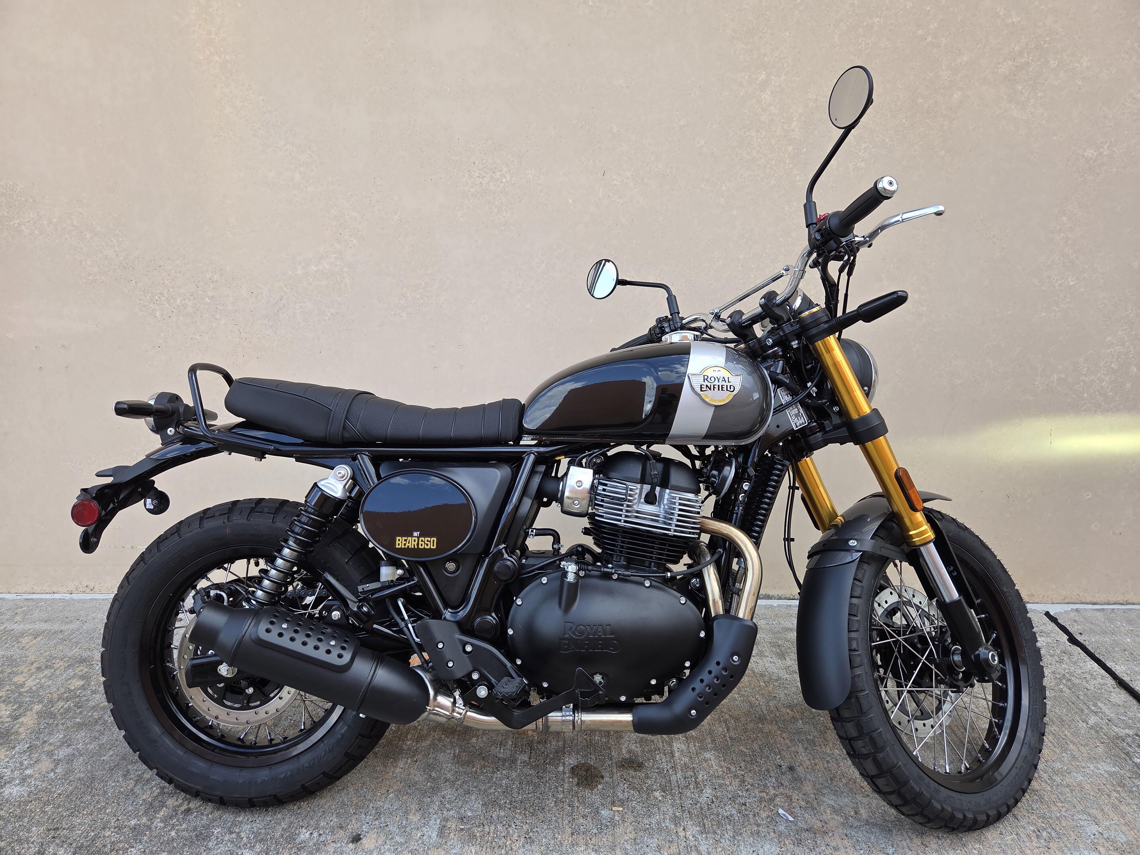 2027 ROYAL ENFIELD INT BEAR 650