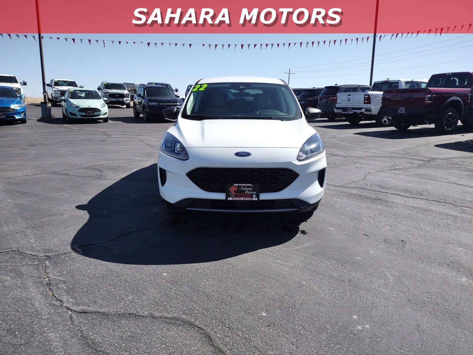 Used 2022 Ford Escape SE with VIN 1FMCU0G69NUB69327 for sale in Ely, NV