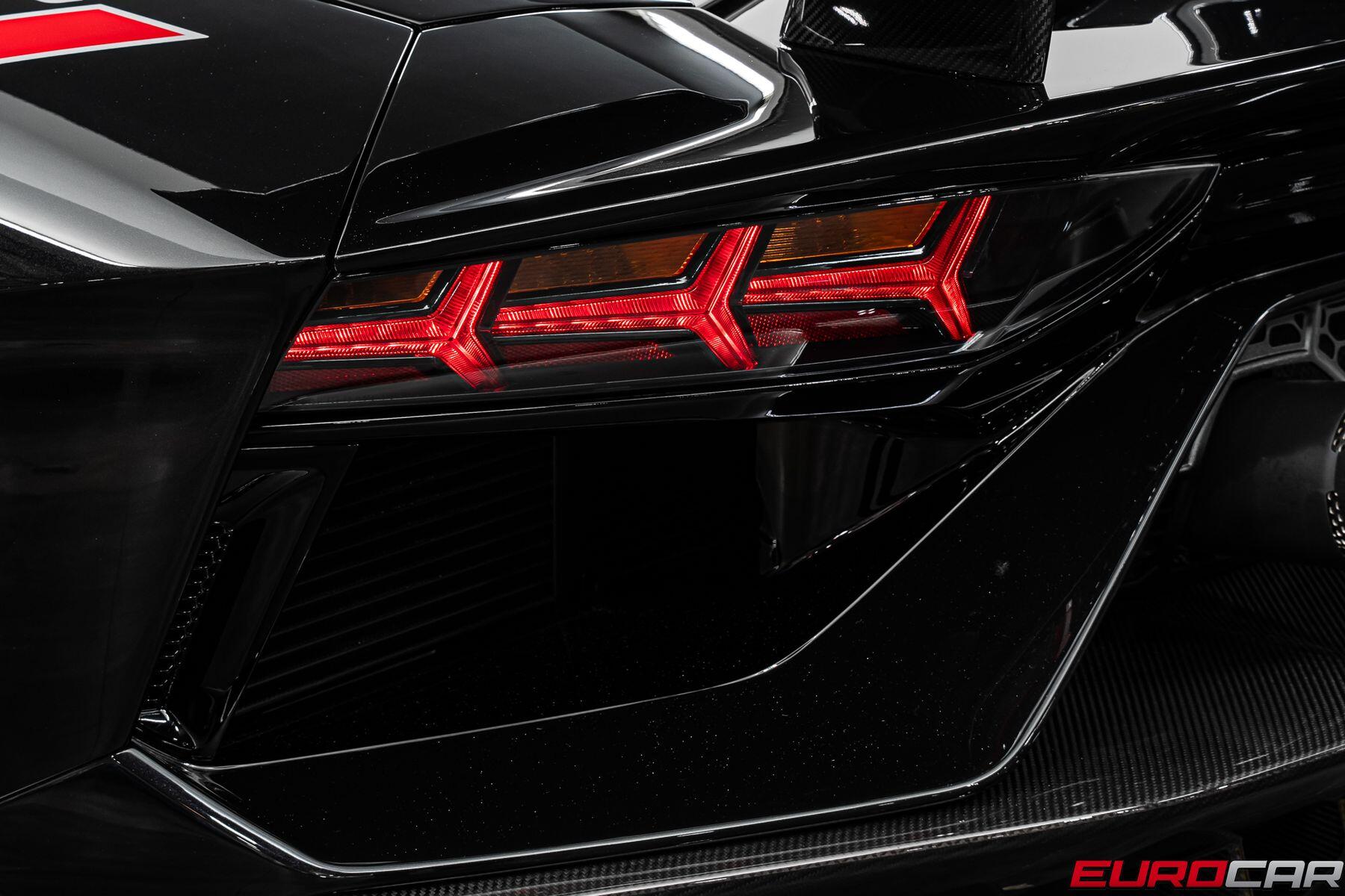 2021 Lamborghini Aventador SVJ Roadster *ONLY 470 MILES * CARBON ELECTRIC SEATS*Image 27