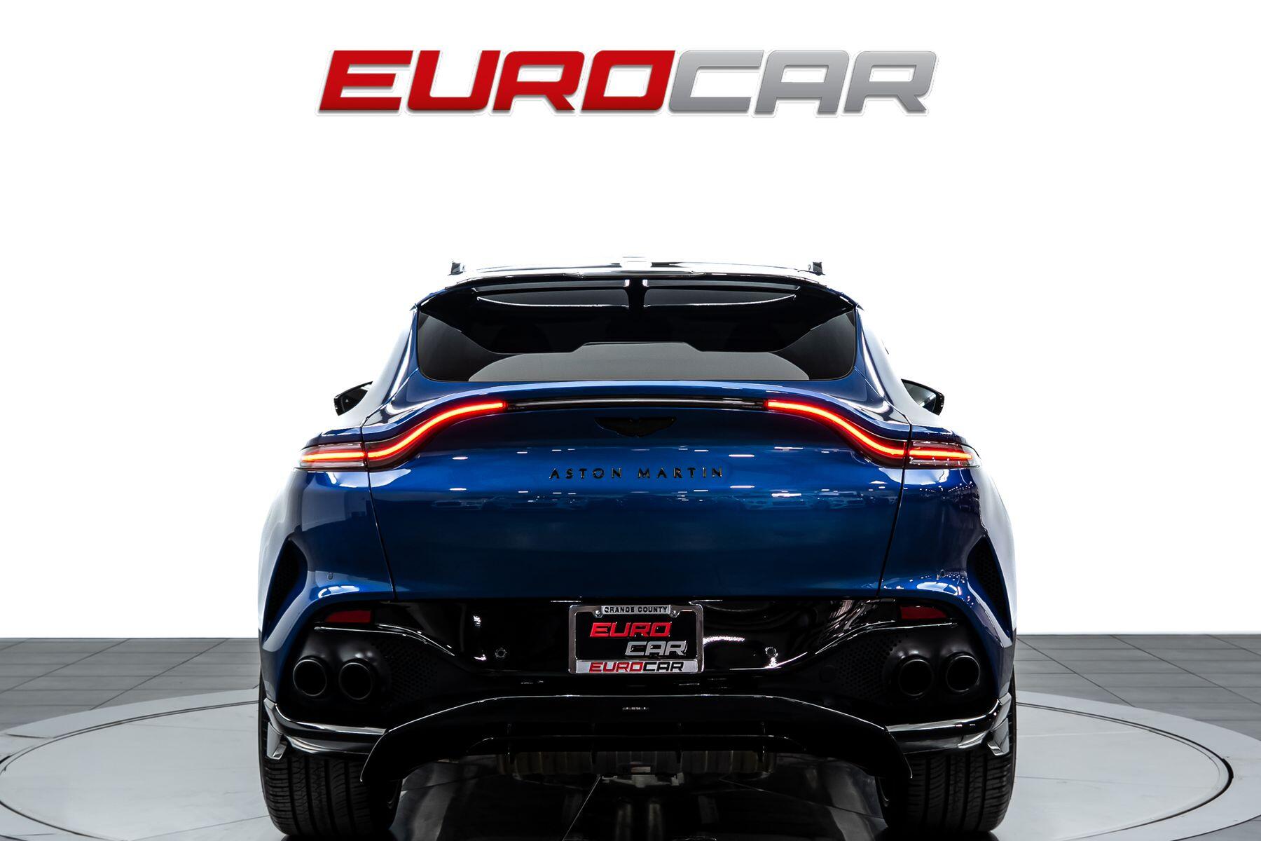 2023 Aston Martin DBX 707 *HUGE CARBON OPTIONS * TRI-COLOR INTERIOR*Image 4