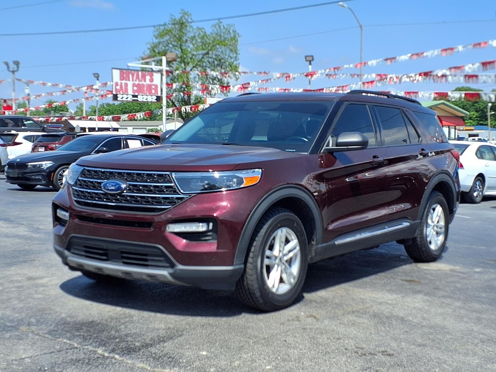 2022 Ford Explorer XLT 4WD's photo