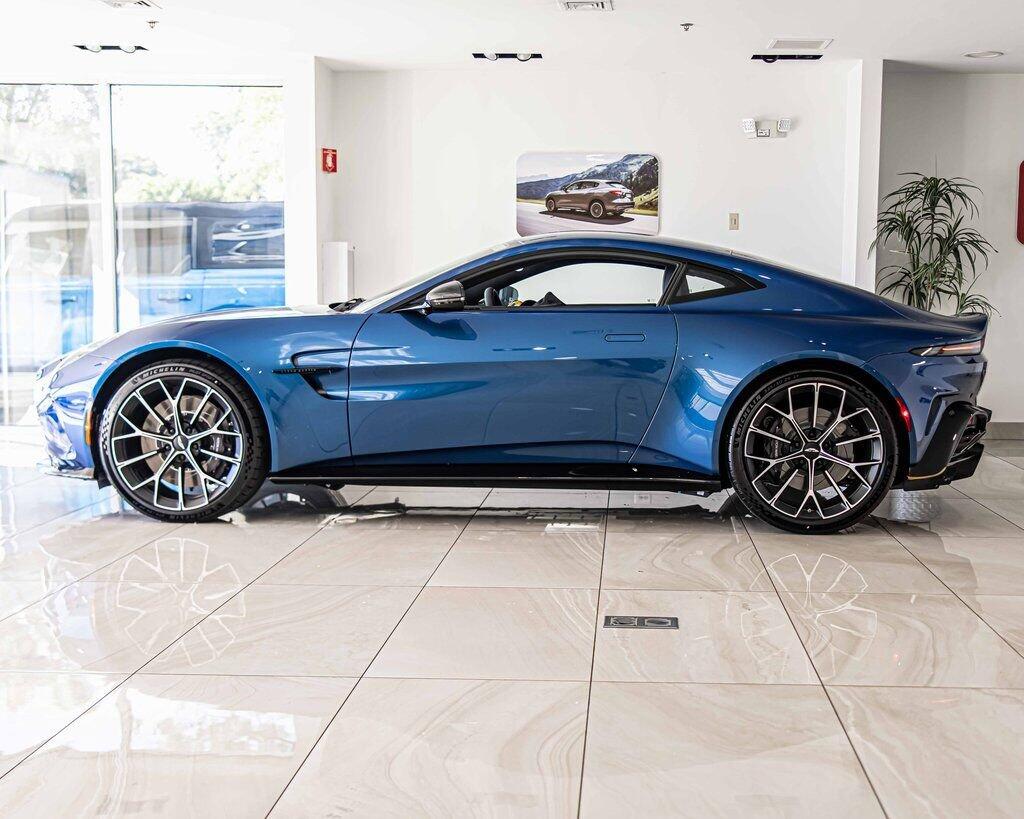 2026 Aston Martin Vantage Base - Photo 6