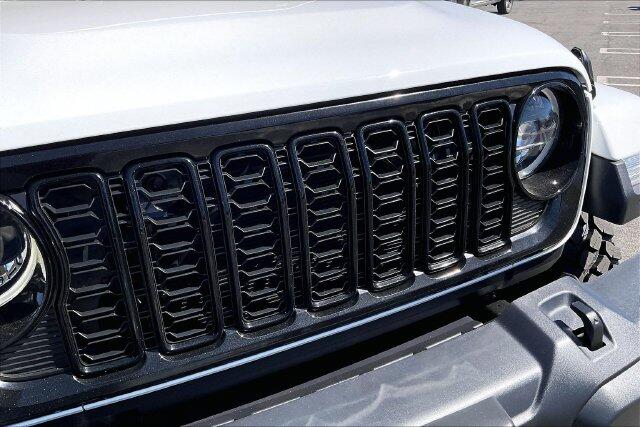 2025 Jeep Gladiator Willys - Photo 29