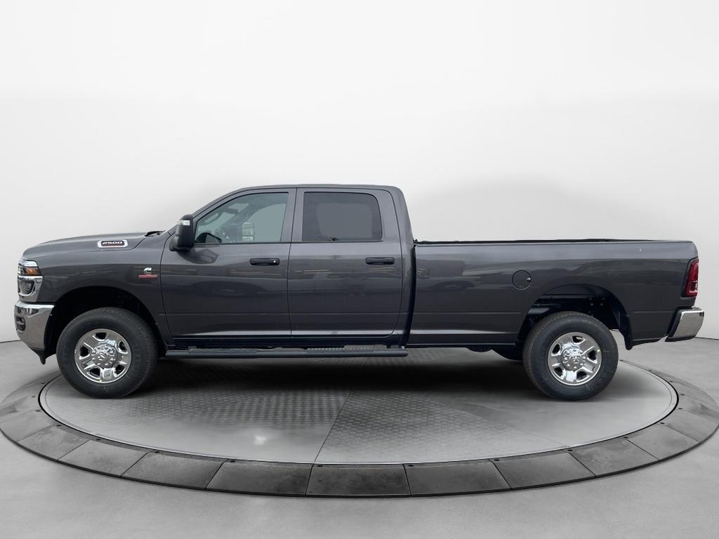 2026 RAM 2500 Tradesman - Photo 8