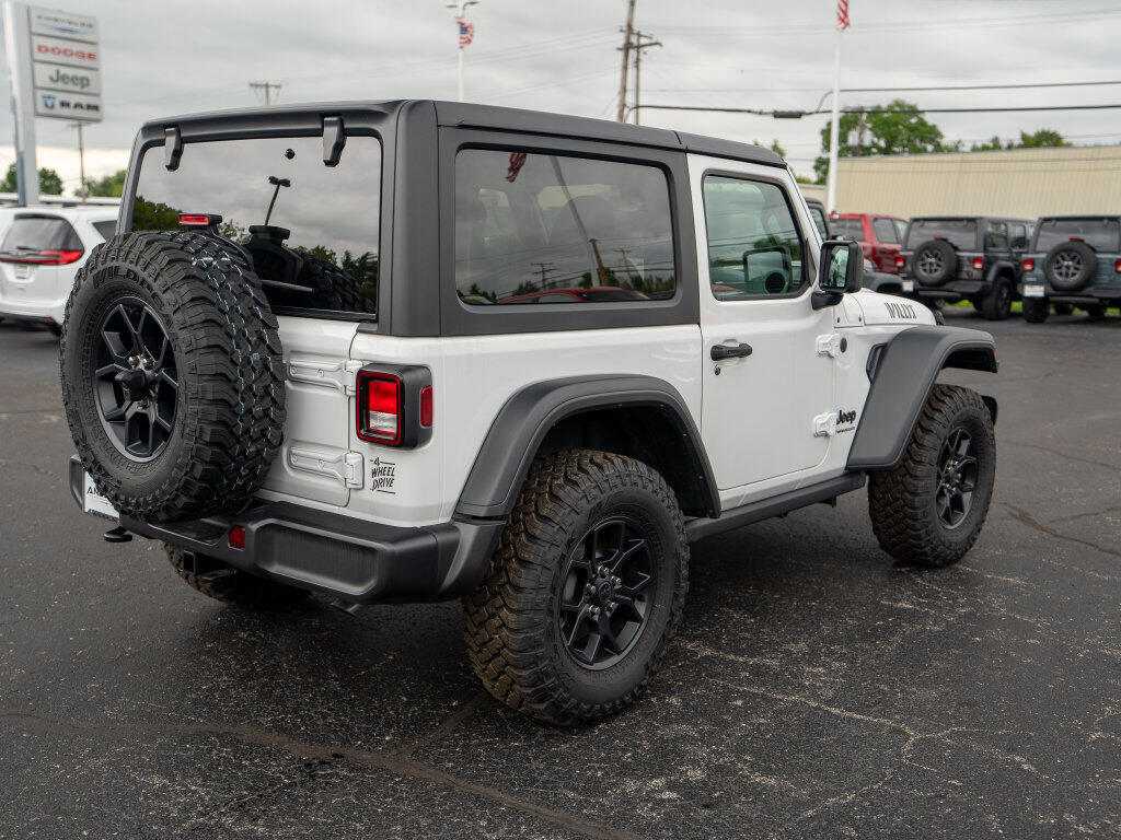 2026 Jeep Wrangler 2-Door Willys - Photo 6