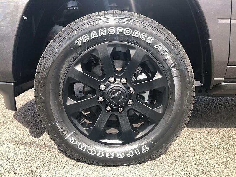 2025 RAM 3500 Laramie - Photo 10