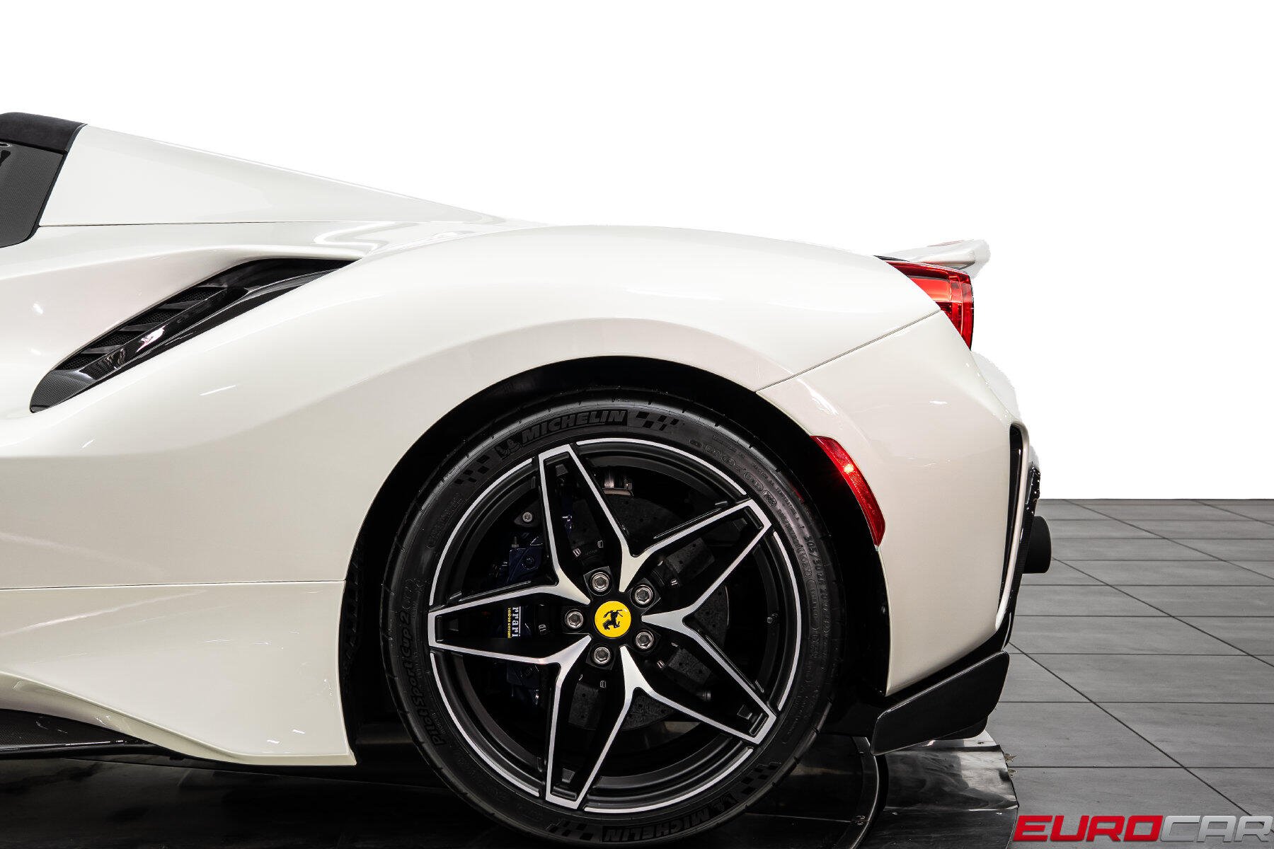2020 Ferrari 488 Pista Spider *HUGE CARBON OPTIONS * FRONT LIFT*Image 24