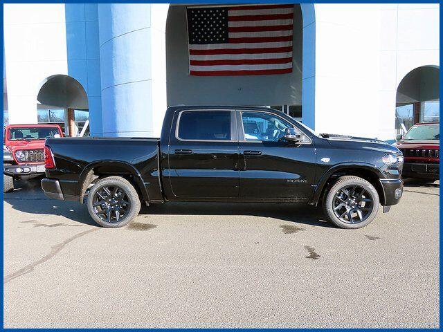 2026 RAM 1500 Laramie 4x4 Crew Cab 5'7's photo