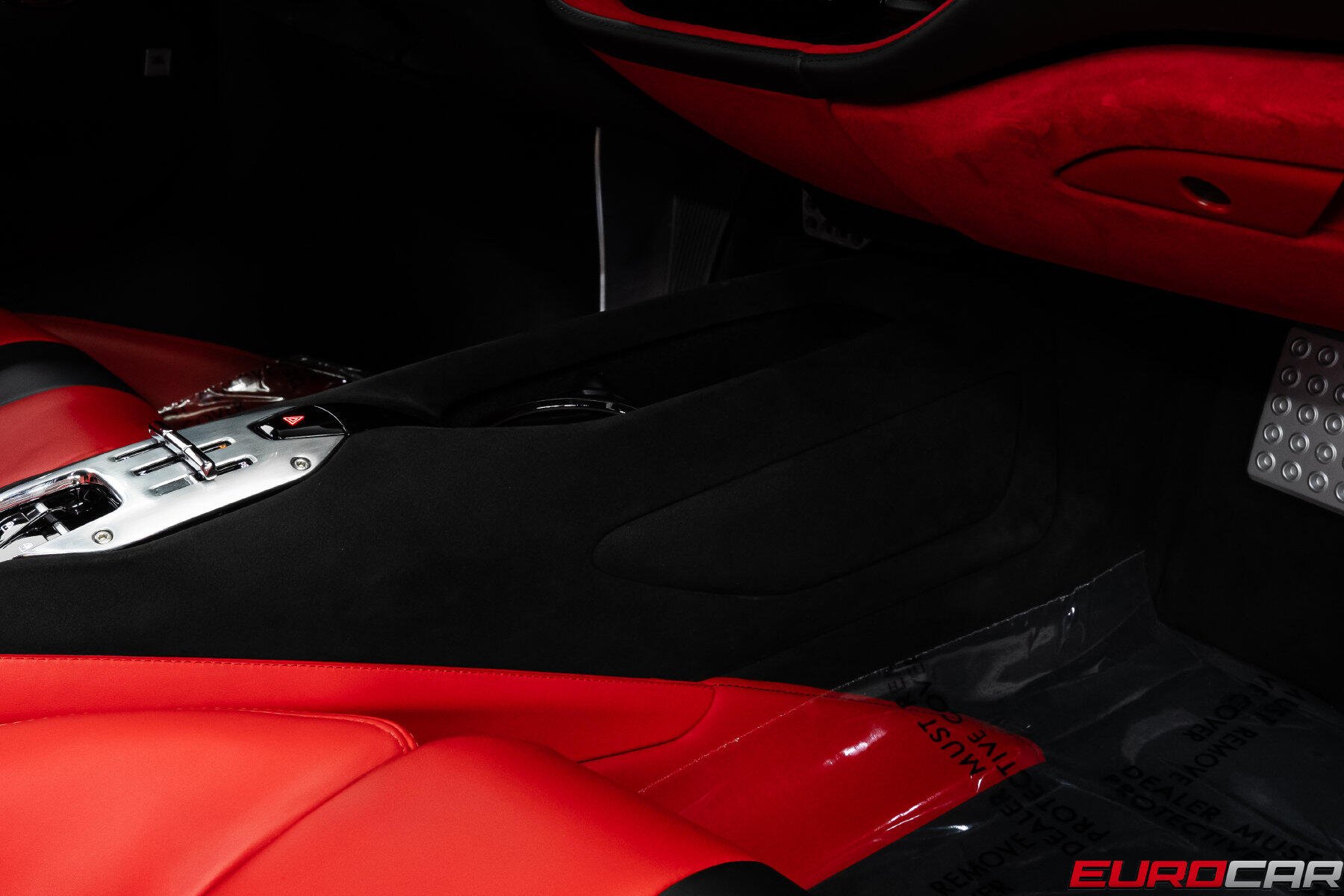 2021 Ferrari SF90 Stradale *CARBON STEERING WHEEL * FULL ELECTRIC SEATS*Image 38