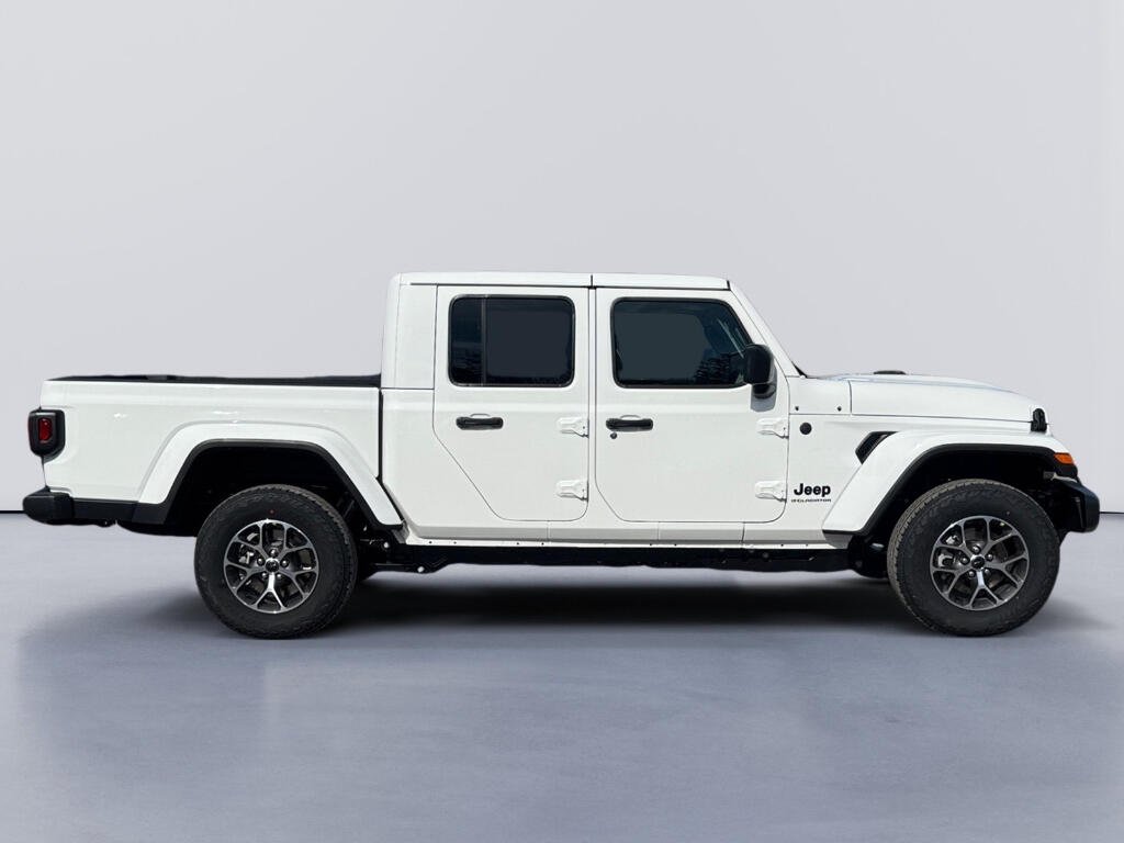 2026 Jeep Gladiator Sport S - Photo 6