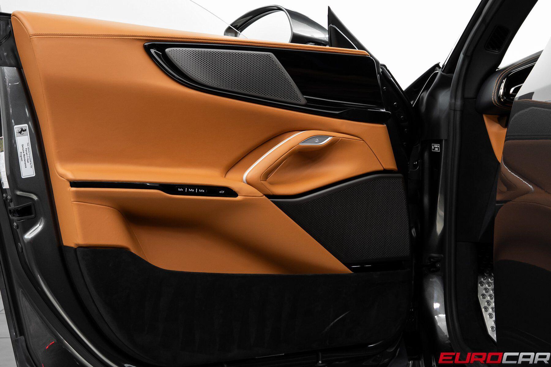 2025 Ferrari Purosangue *PANORAMIC ROOF * PASSENGER DISPLAY*Image 30