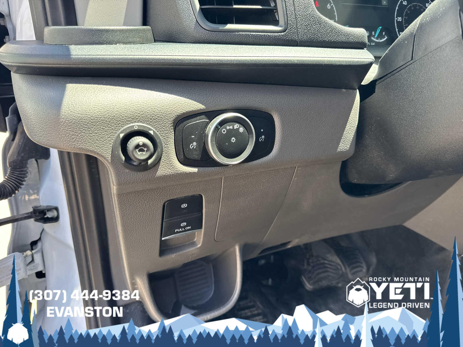 2025 Ford Transit Van Base - Photo 23