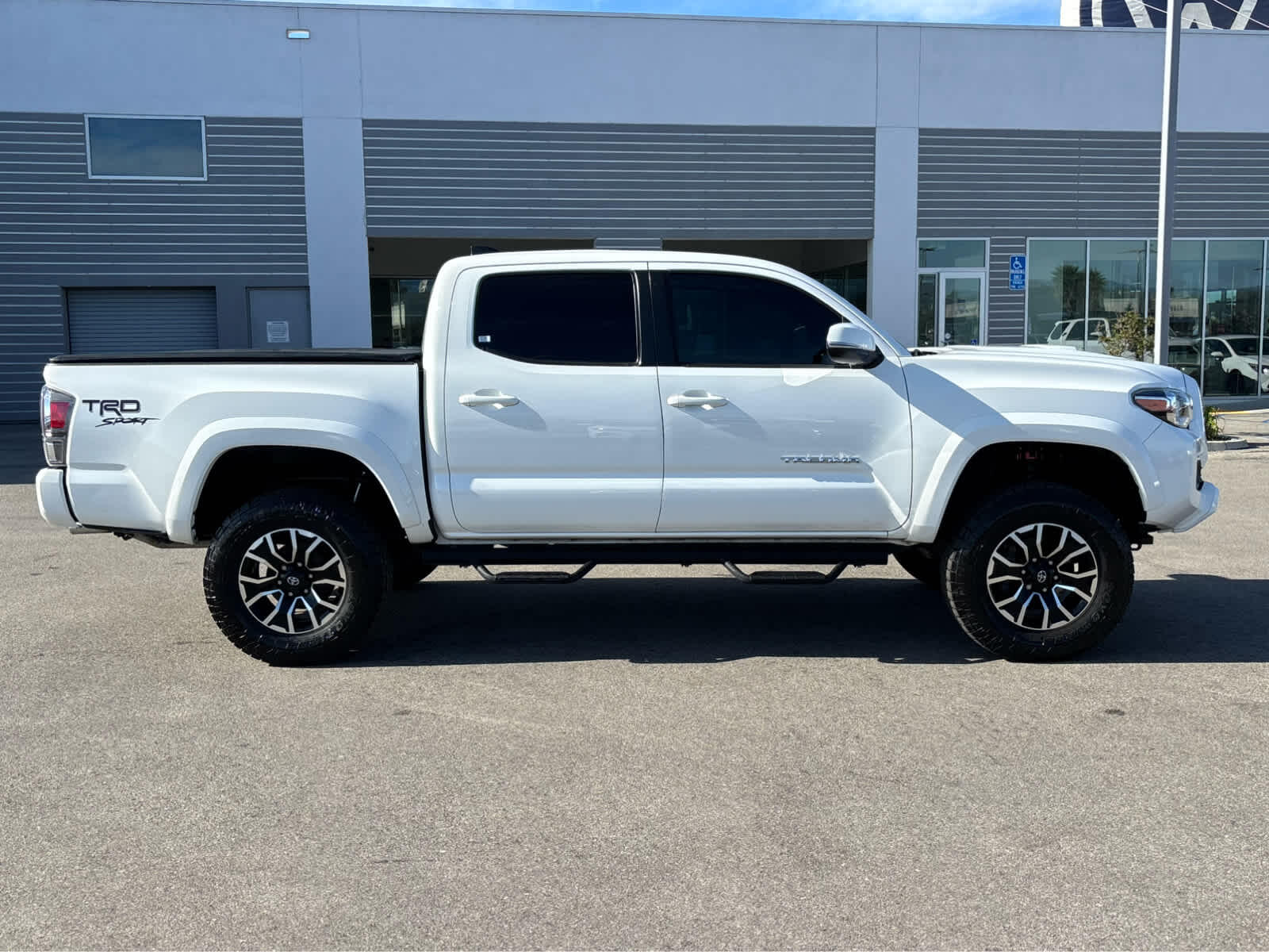 Used 2021 Toyota Tacoma TRD Sport with VIN 3TMAZ5CN1MM140690 for sale in Ventura, CA