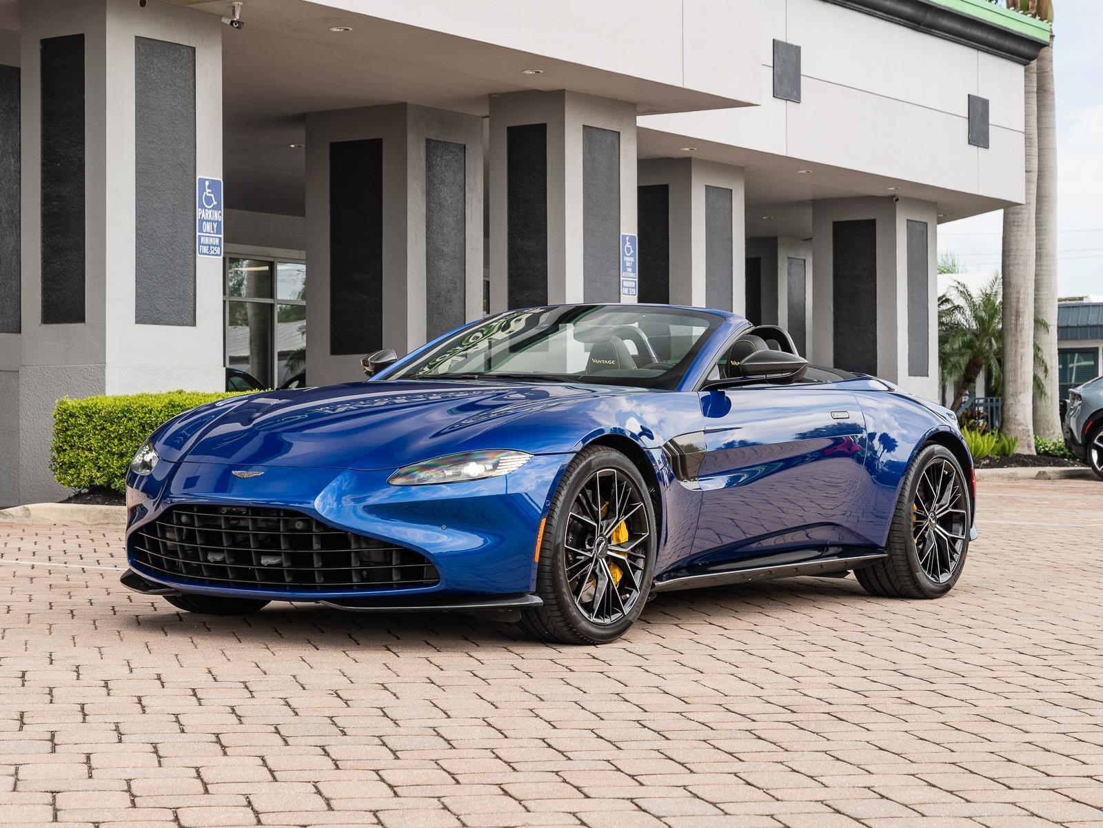 Used 2021 Aston Martin Vantage Roadster