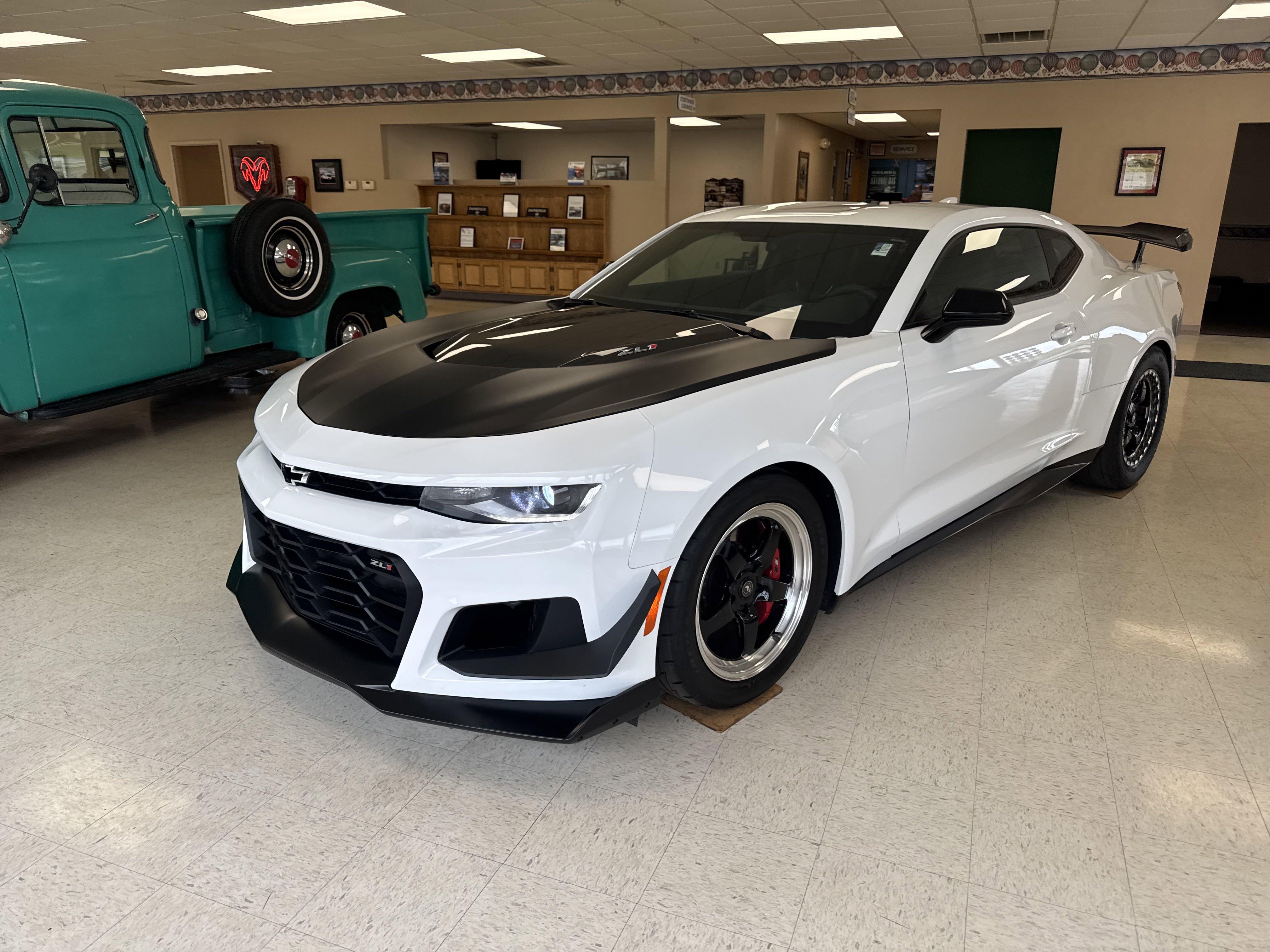 Used 2019 Chevrolet Camaro ZL1 with VIN 1G1FK1R60K0140658 for sale in Dansville, NY