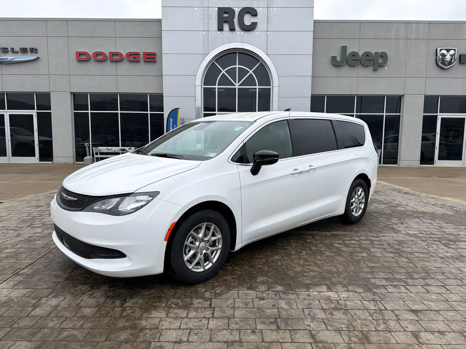 2026 Chrysler Voyager