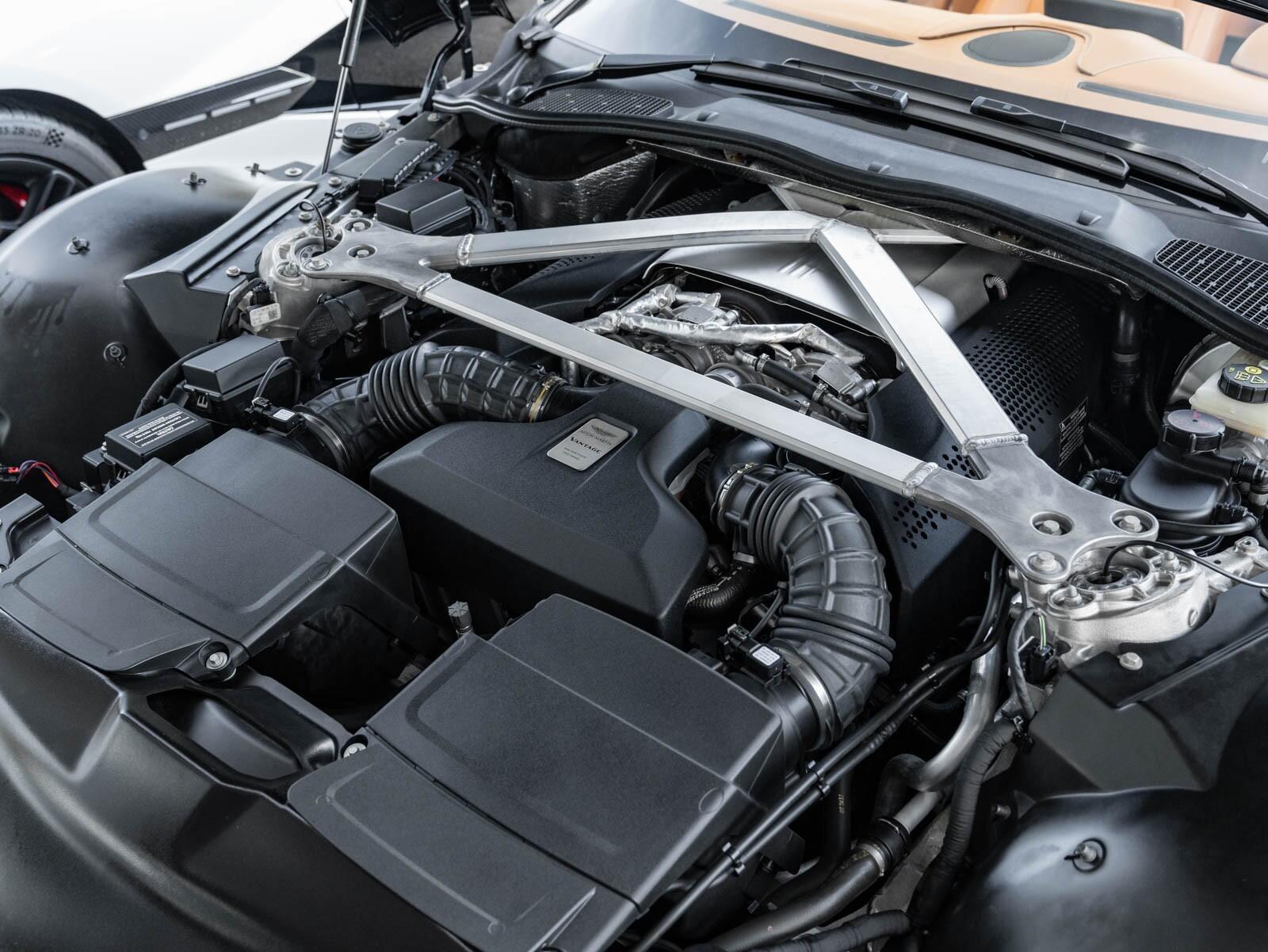 Used 2021 Aston Martin Vantage 