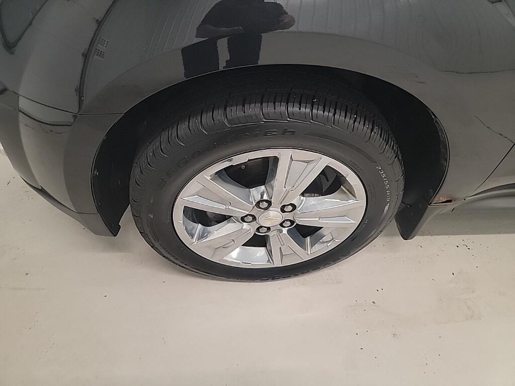 Used 2013 Chevrolet Equinox LTZ with VIN 2GNFLGE32D6134087 for sale in Cedarburg, WI
