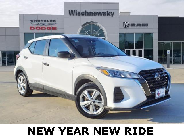 Used 2021 Nissan Kicks S with VIN 3N1CP5BV8ML511062 for sale in Huntsville, TX