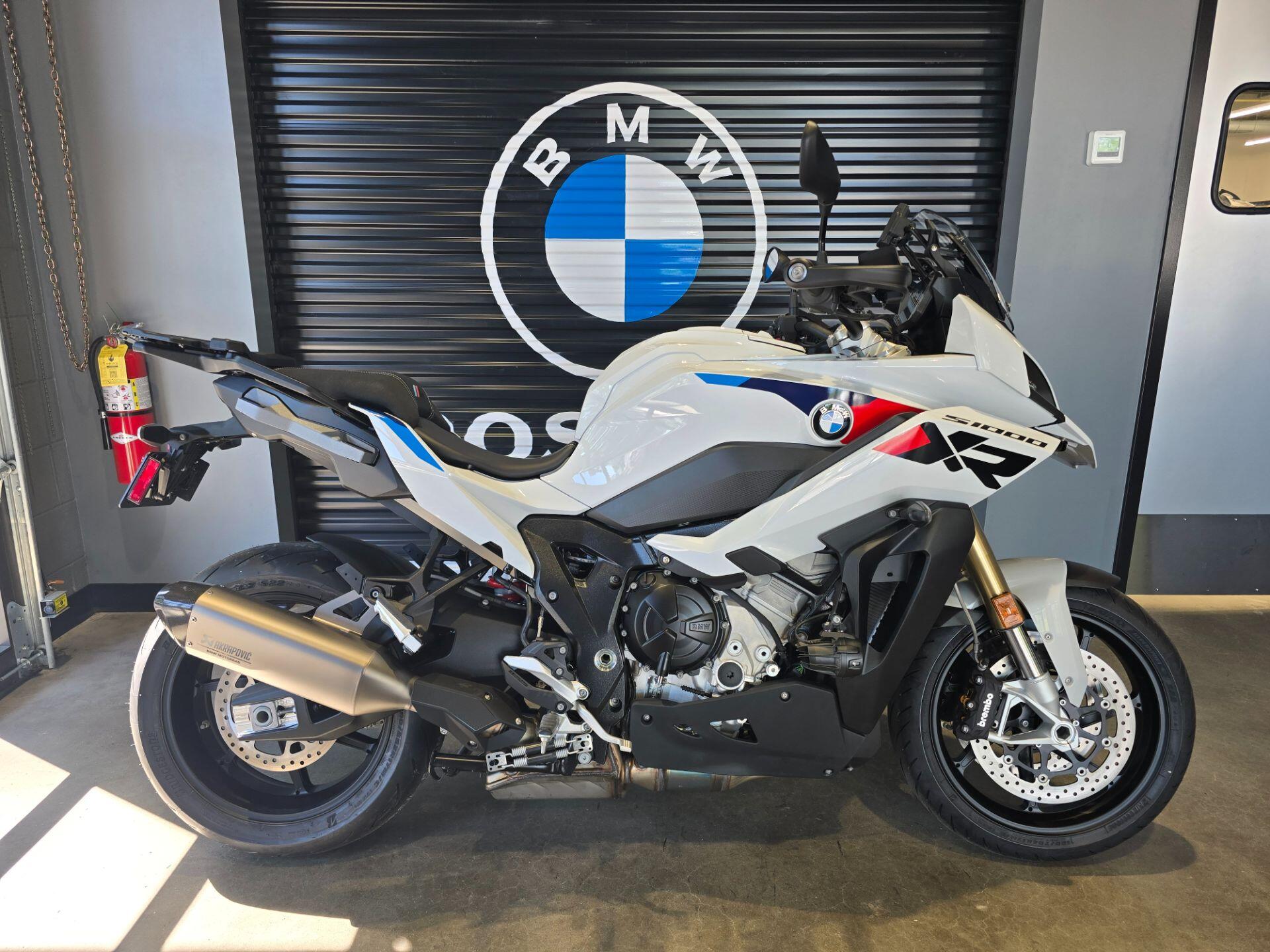 2026 BMW S 1000 XR