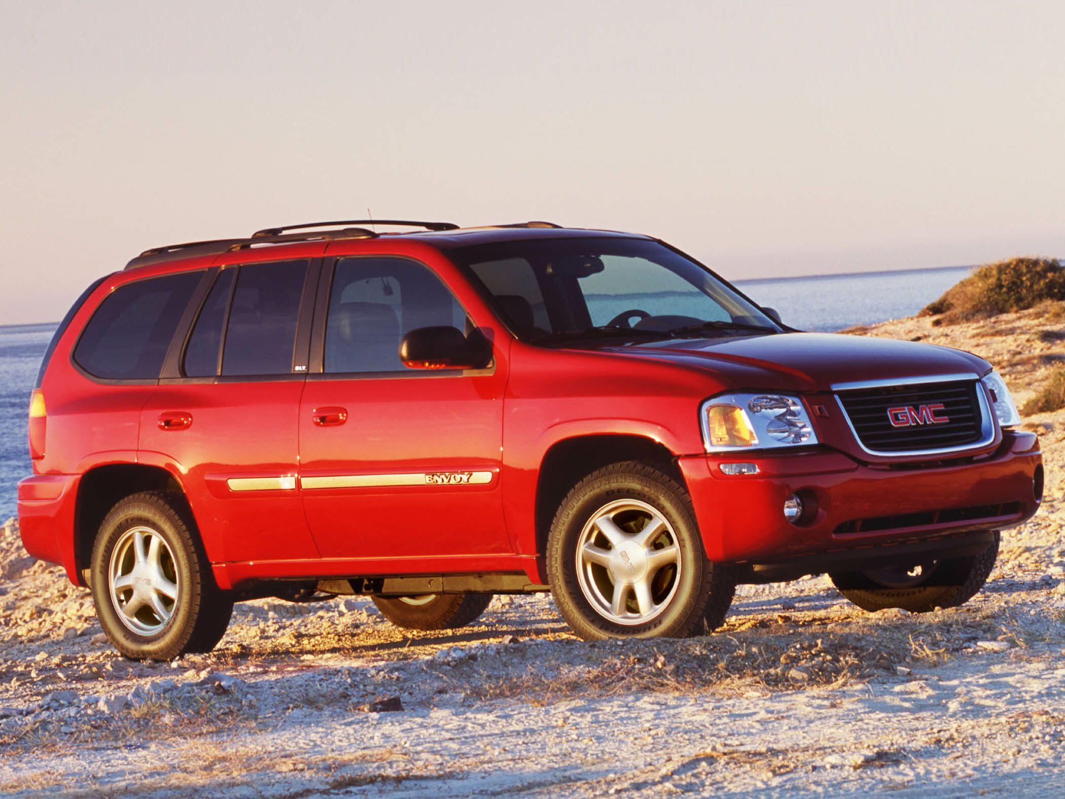 2003 GMC Envoy SLT's photo