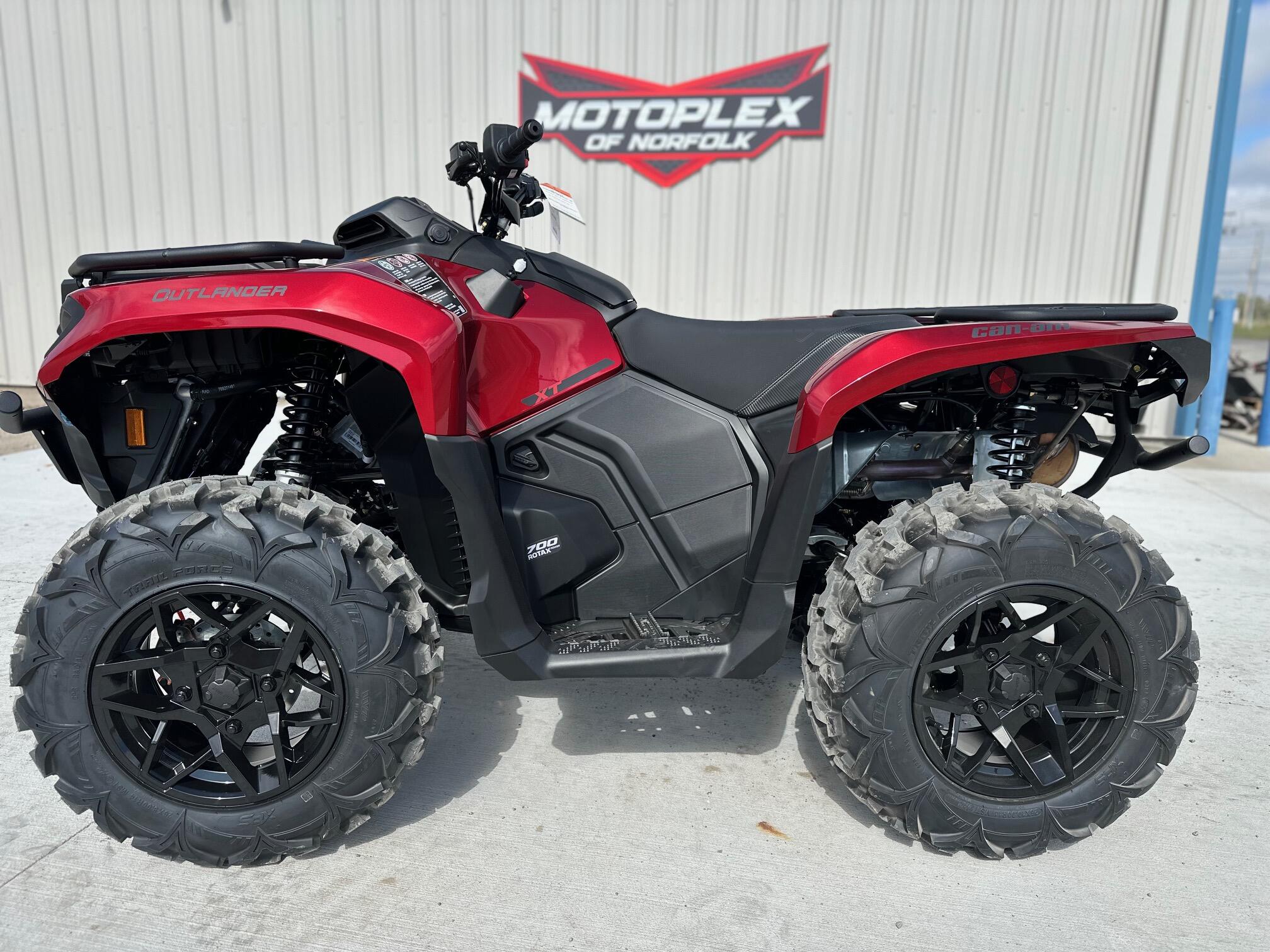 2027 Can-Am Outlander XT 700