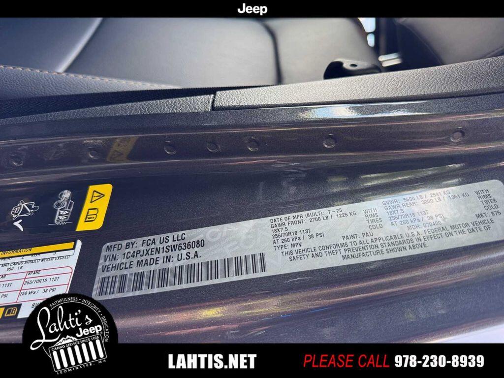 2025 Jeep Wrangler 4-Door Sahara - Photo 23
