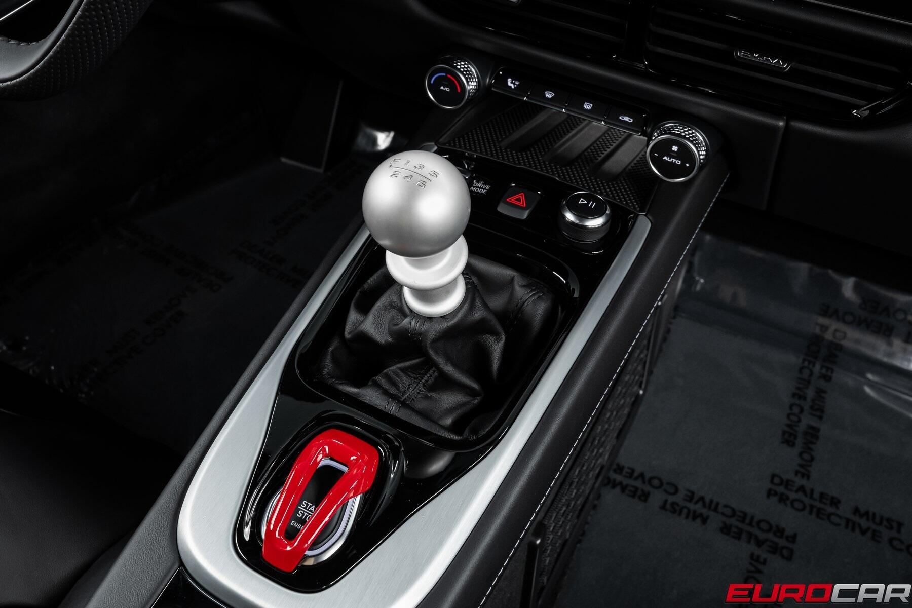 2025 Lotus Emira *6-SPEED MANUAL * NEW CAR*Image 30