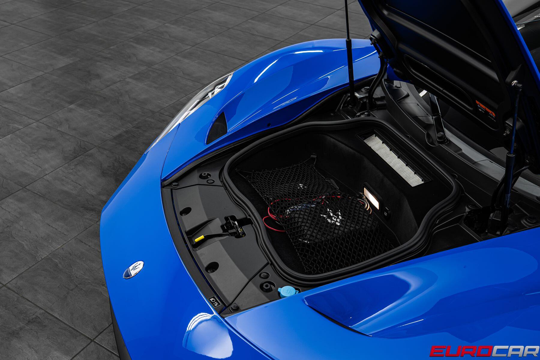 2023 Maserati MC20 *CARBON STEERING WHEEL * FRONT PPF*Image 11