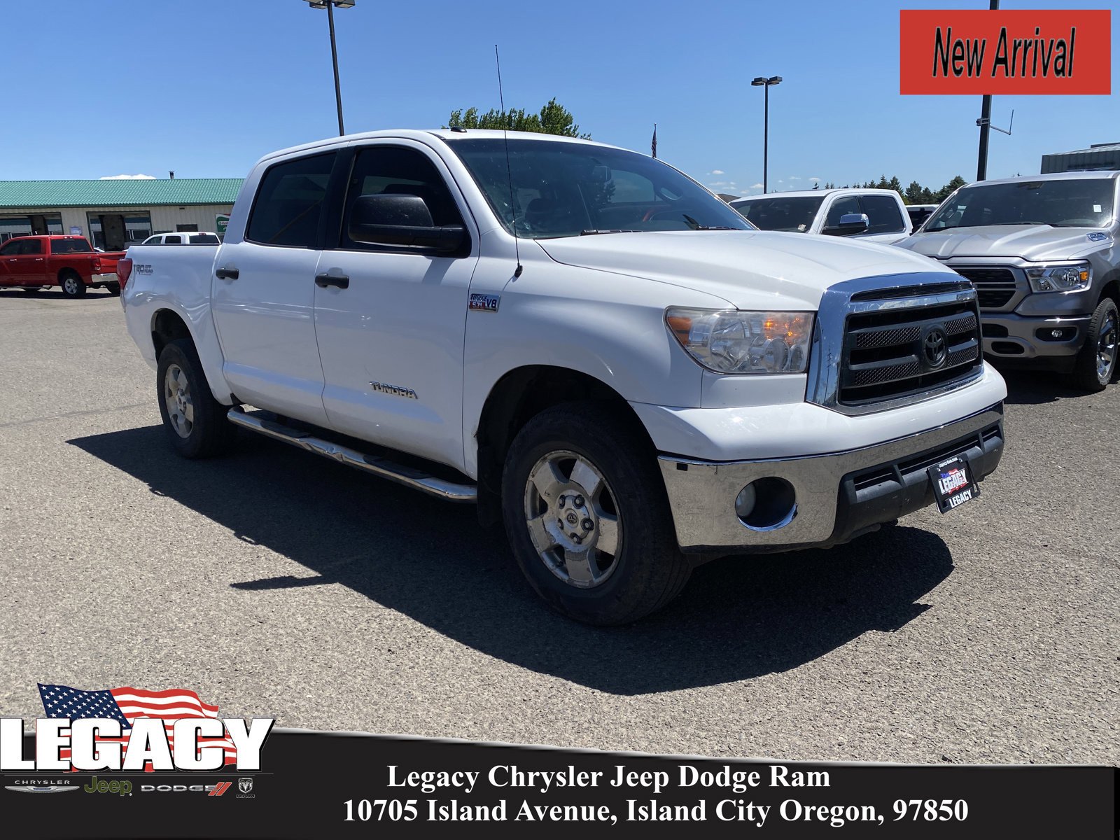 Used 2012 Toyota Tundra Tundra Grade with VIN 5TFDY5F17CX255781 for sale in Island City, OR