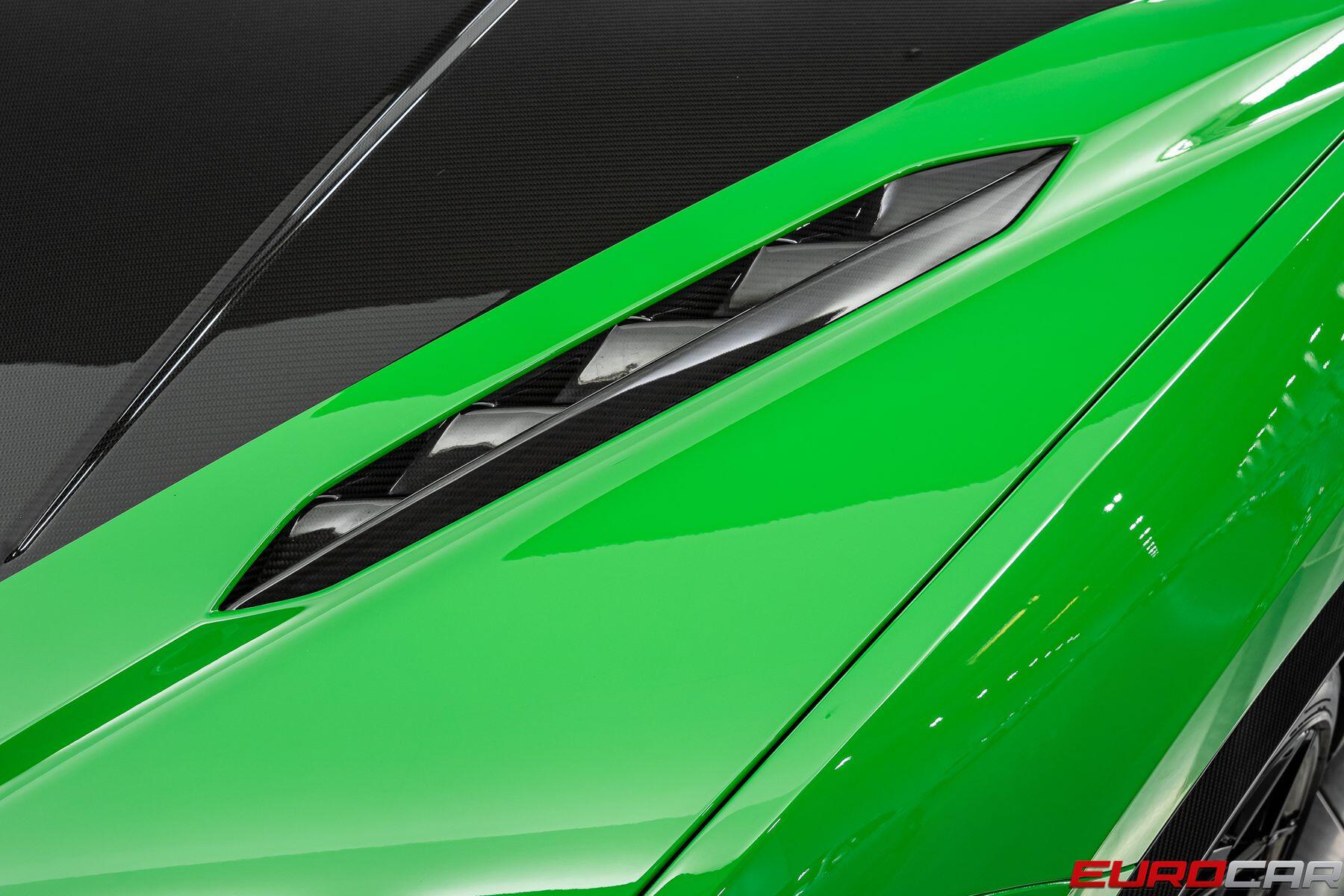2024 Lamborghini Urus Performante *HUGE CARBON OPTIONS * PANORAMIC ROOF*Image 10