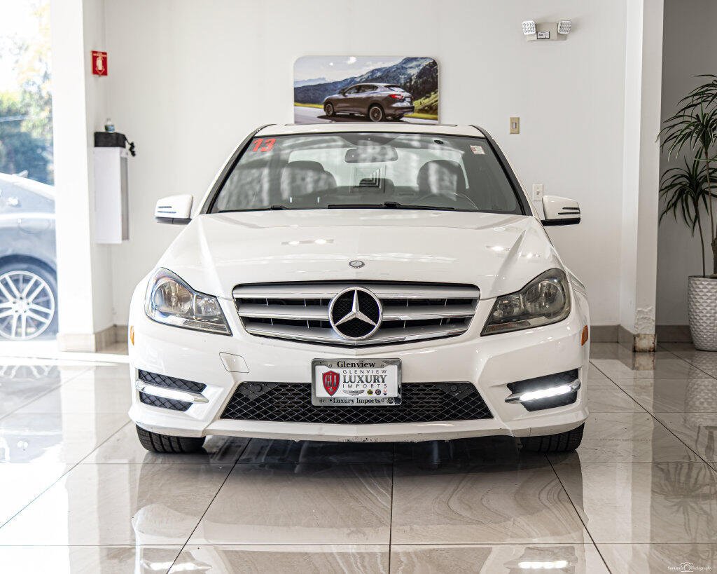 Used 2013 Mercedes-Benz C-Class C250 Luxury with VIN WDDGF4HBXDR294931 for sale in Glenview, IL