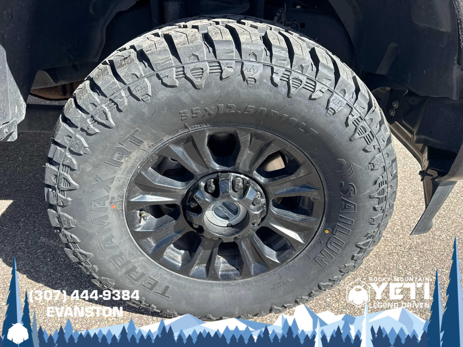 2023 Ford F-350 Super Duty Chassis Cab XL - Photo 9