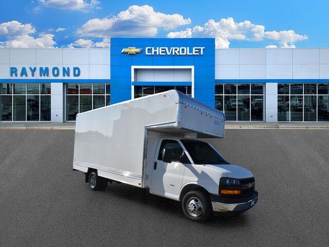 2026 Chevrolet Express Cutaway