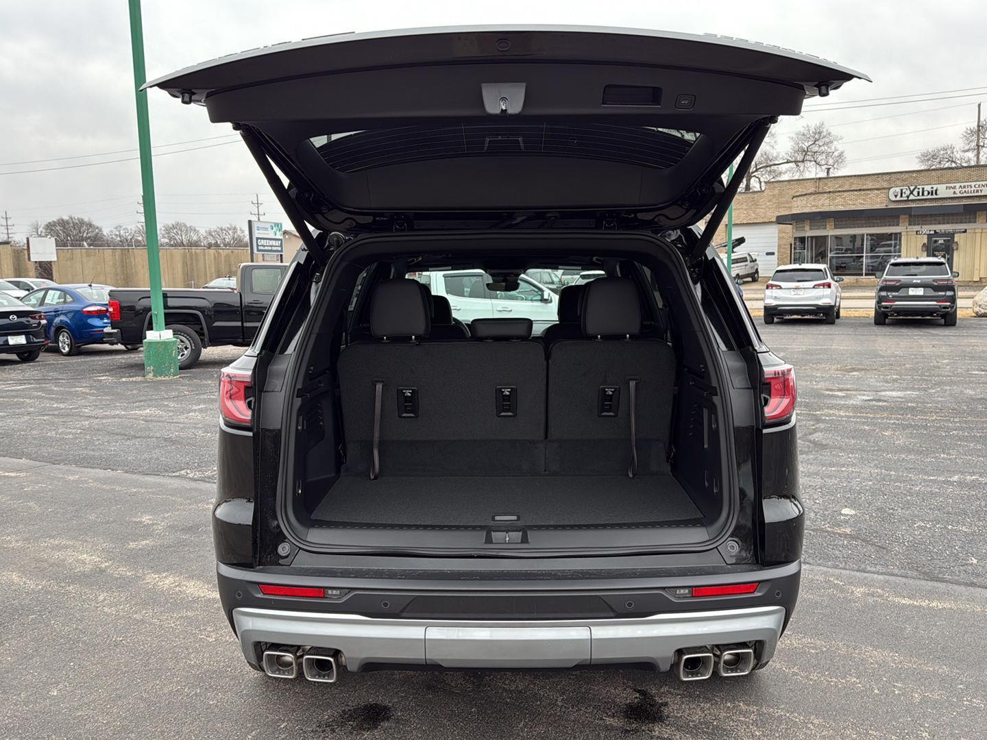 2026 GMC Acadia Elevation - Photo 11