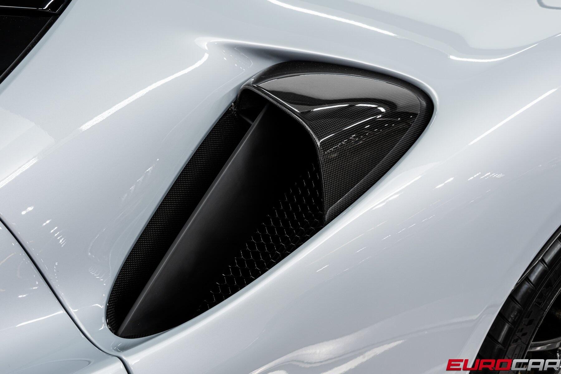 Used 2025 Ferrari SF90 XX *INSANE SPEC * HUGE CARBON OPTIONS*Image 21