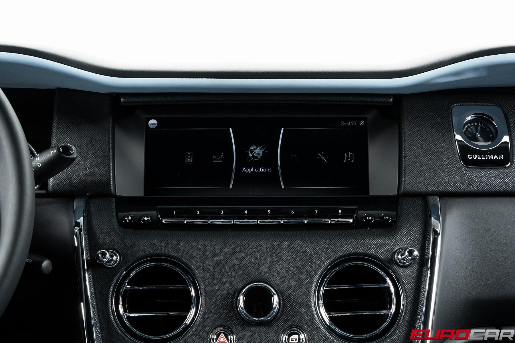 Used 2024 Rolls-Royce Cullinan *BESPOKE INTERIOR * SHOOTING STAR HEADLINER*Image 26