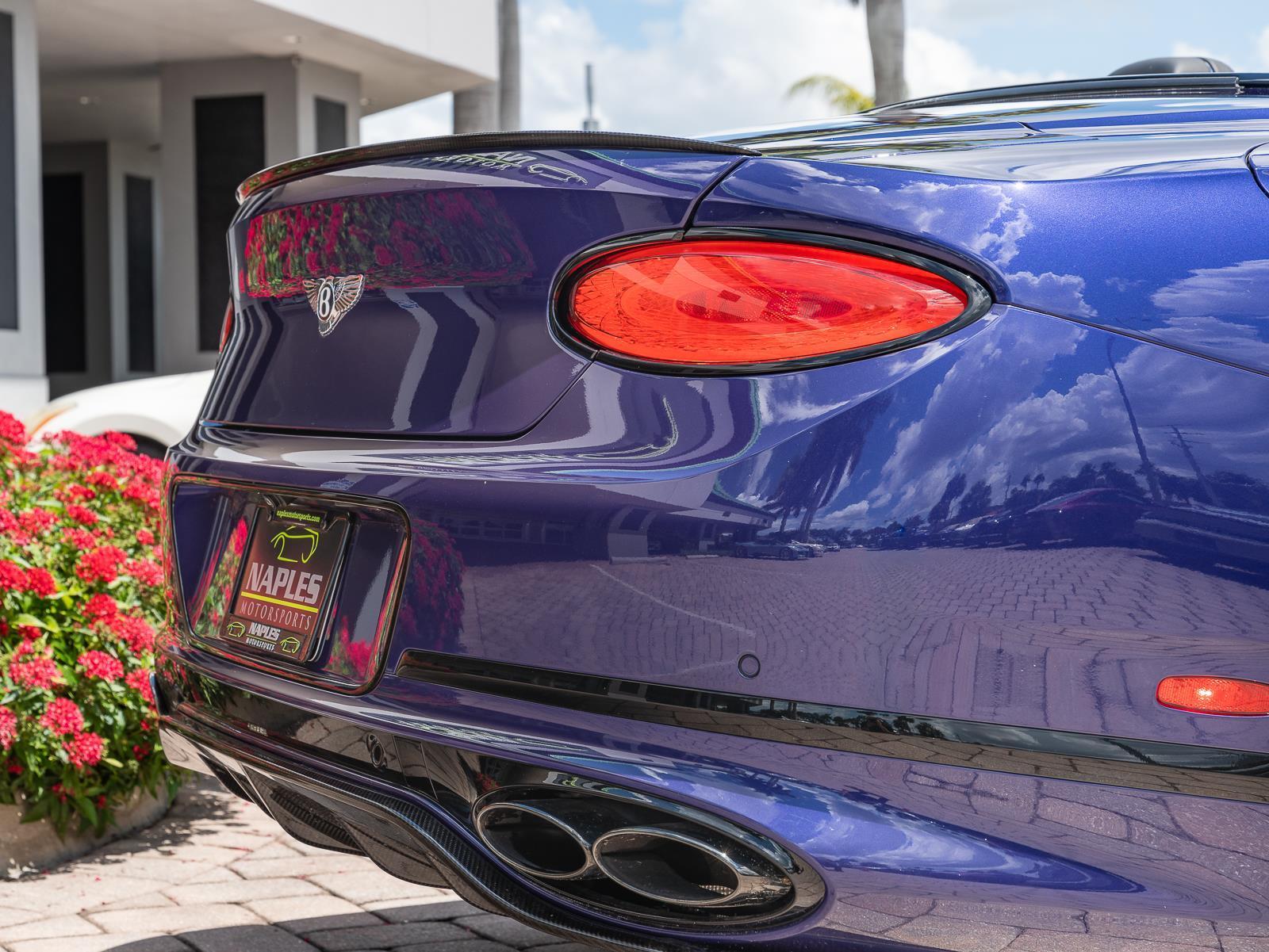 2023 Bentley Continental GTC S - Photo 19