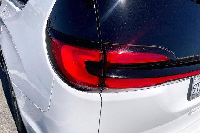 2023 Chrysler Pacifica Hybrid Pinnacle - Photo 28