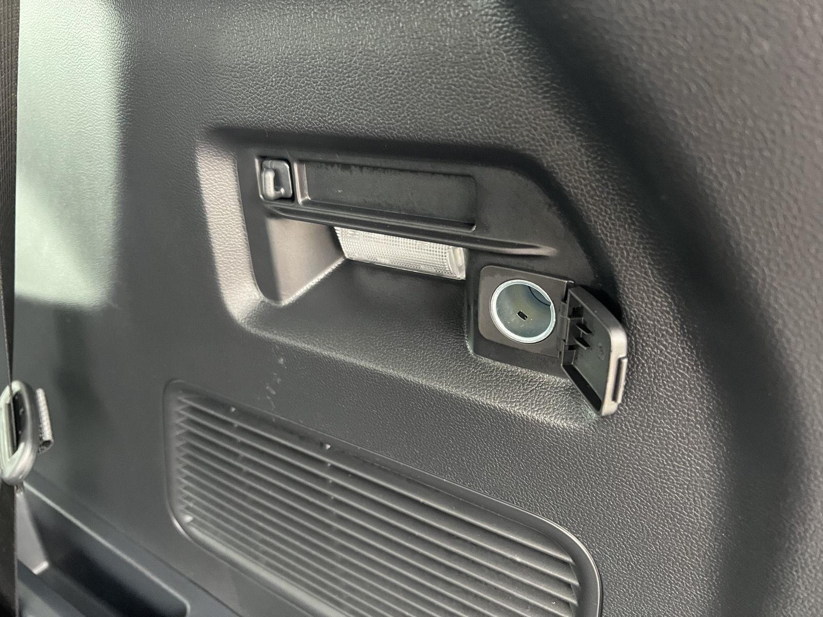 2025 Ford Explorer Active - Photo 51