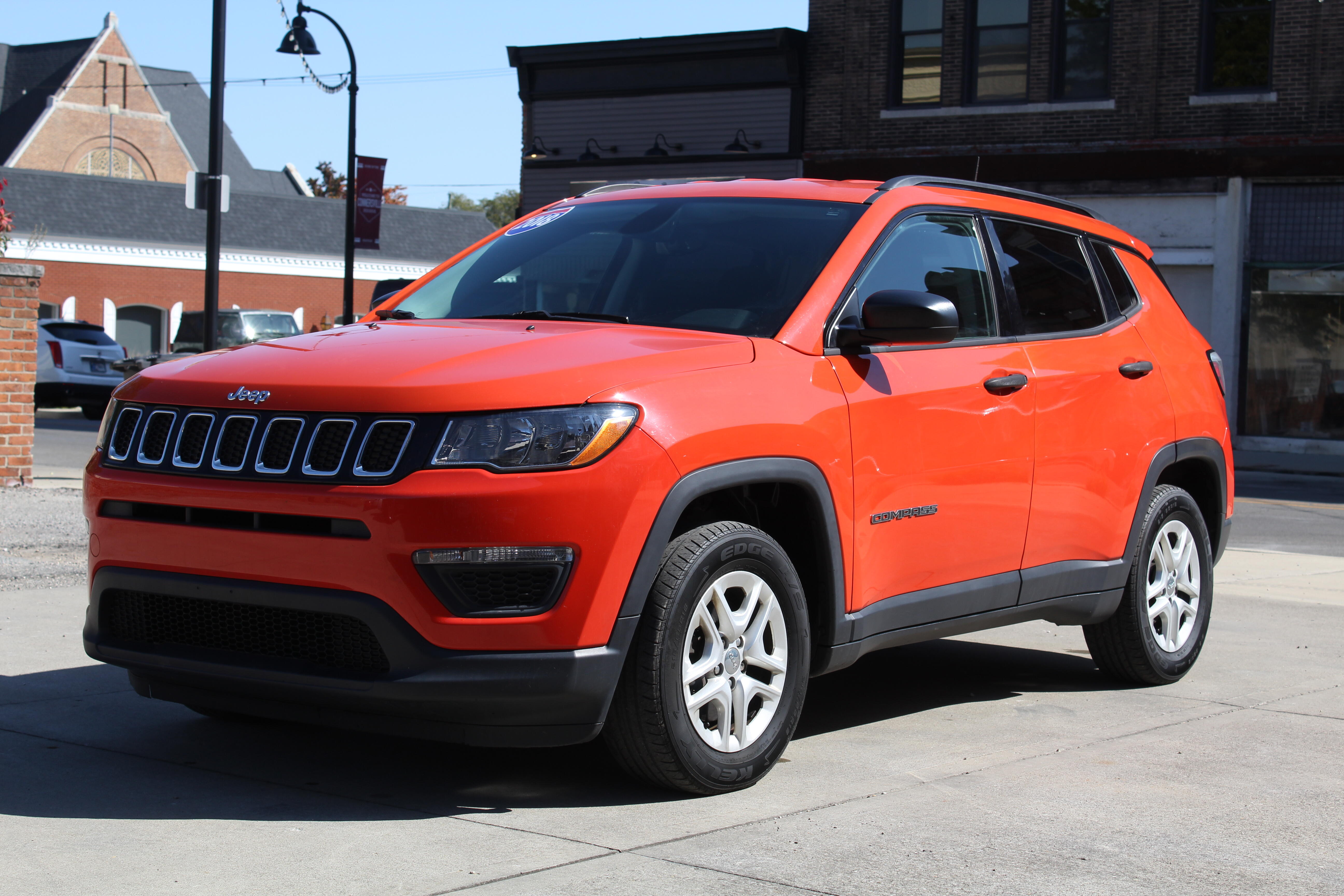 Used 2018 Jeep Compass Sport with VIN 3C4NJCABXJT136905 for sale in Connersville, IN