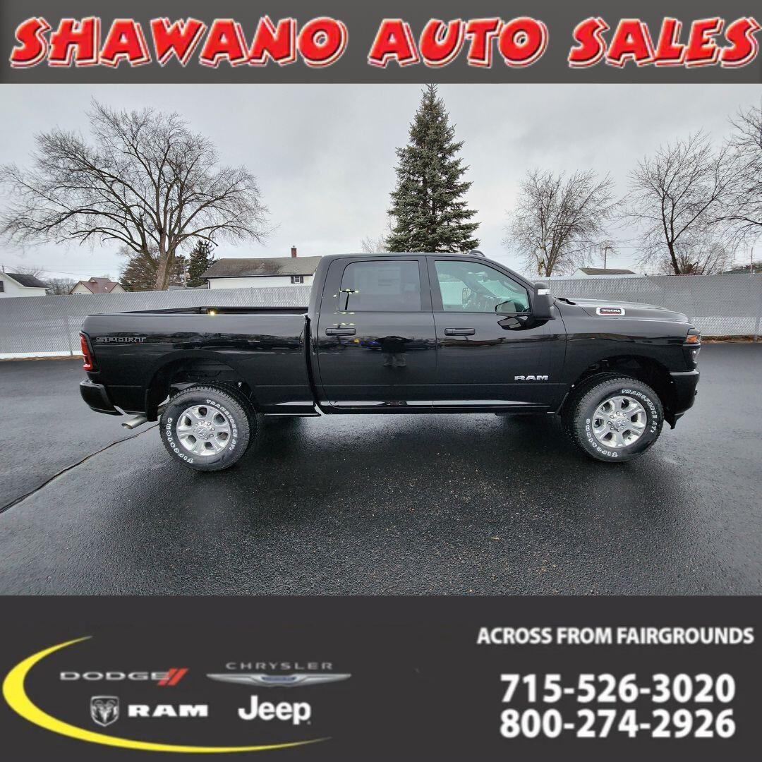 2026 RAM Ram 3500 Pickup Big Horn's photo