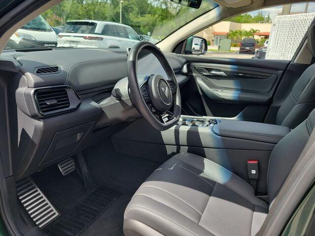 2023 VinFast VF 8 ECO - Photo 13