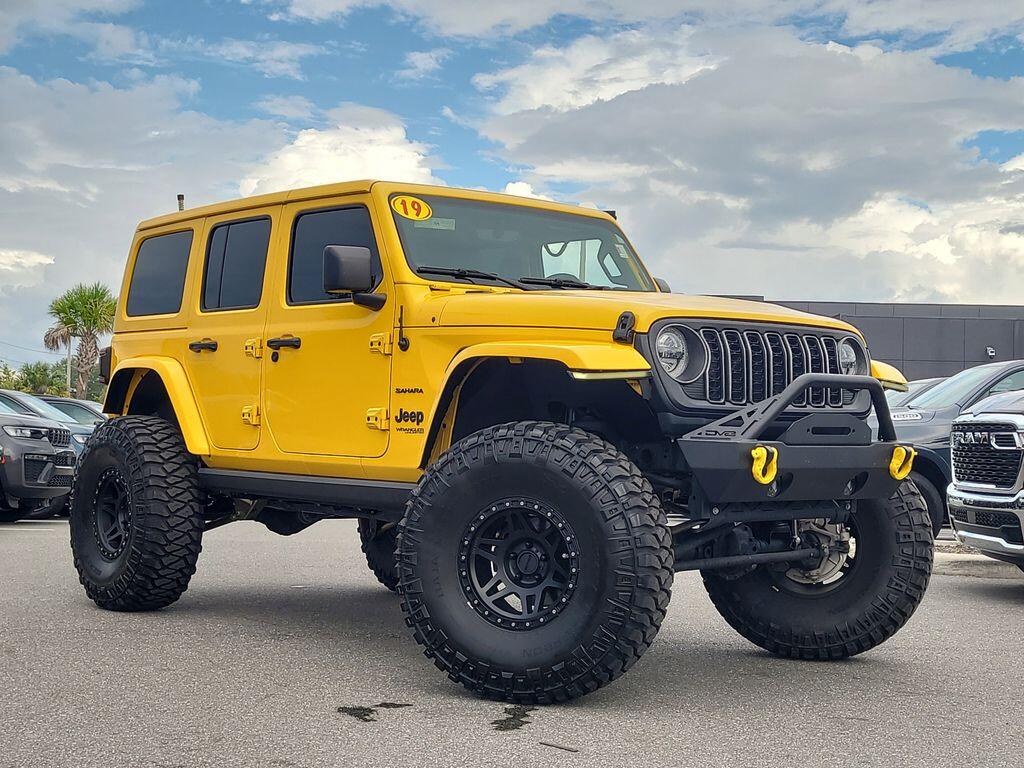 2019 Jeep Wrangler Sahara's photo