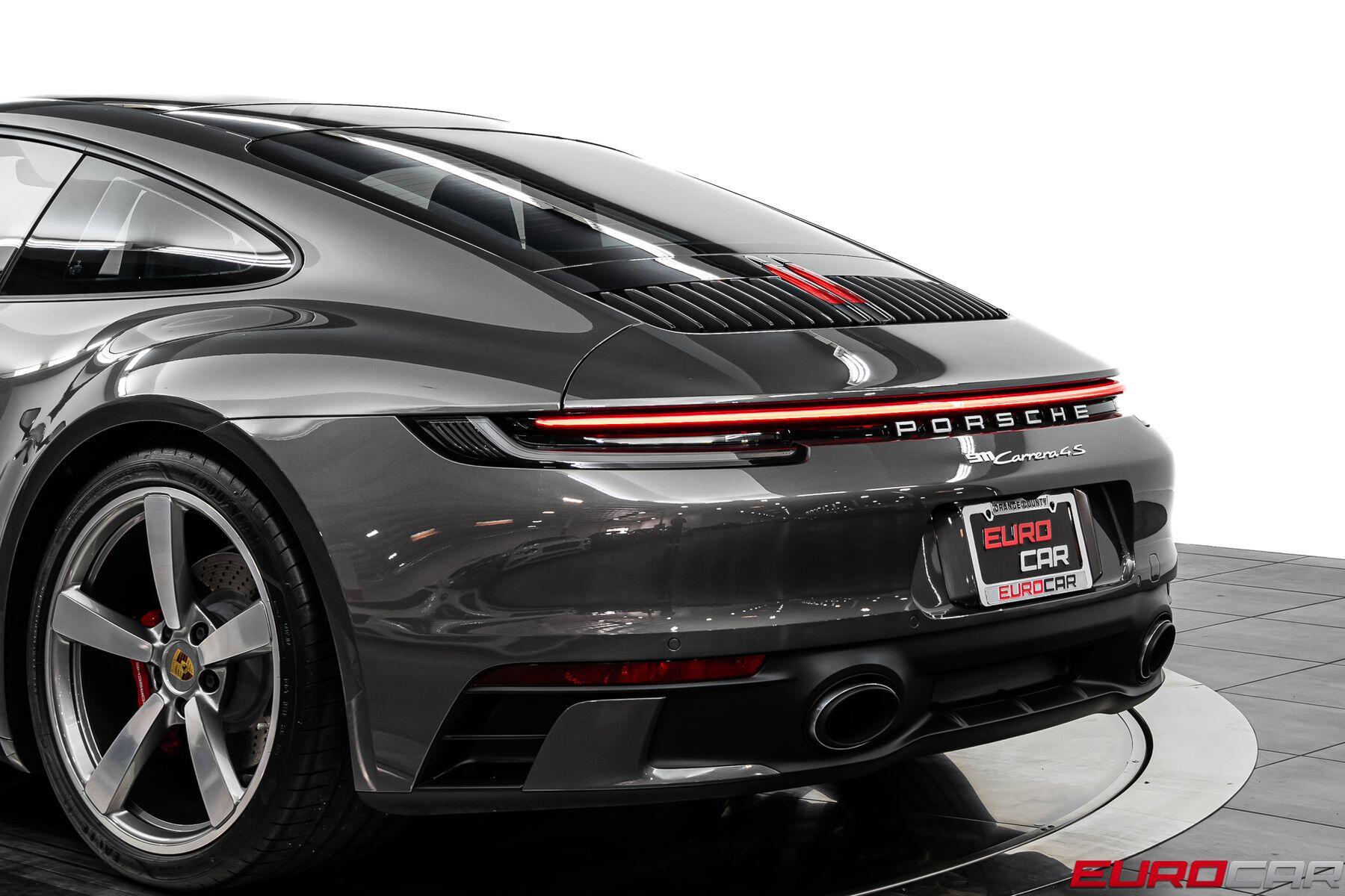 2024 Porsche 911 Carrera 4S *SPORTDESIGN PACK * SUNROOF*Image 16