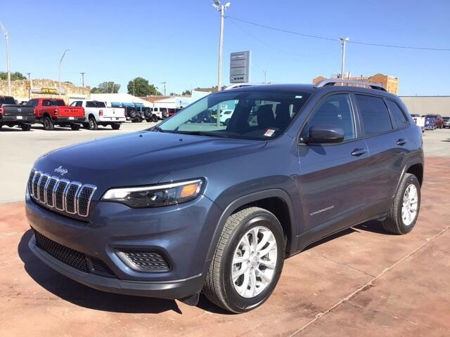 Used 2020 Jeep Cherokee Latitude with VIN 1C4PJLCB8LD657538 for sale in Vinita, OK