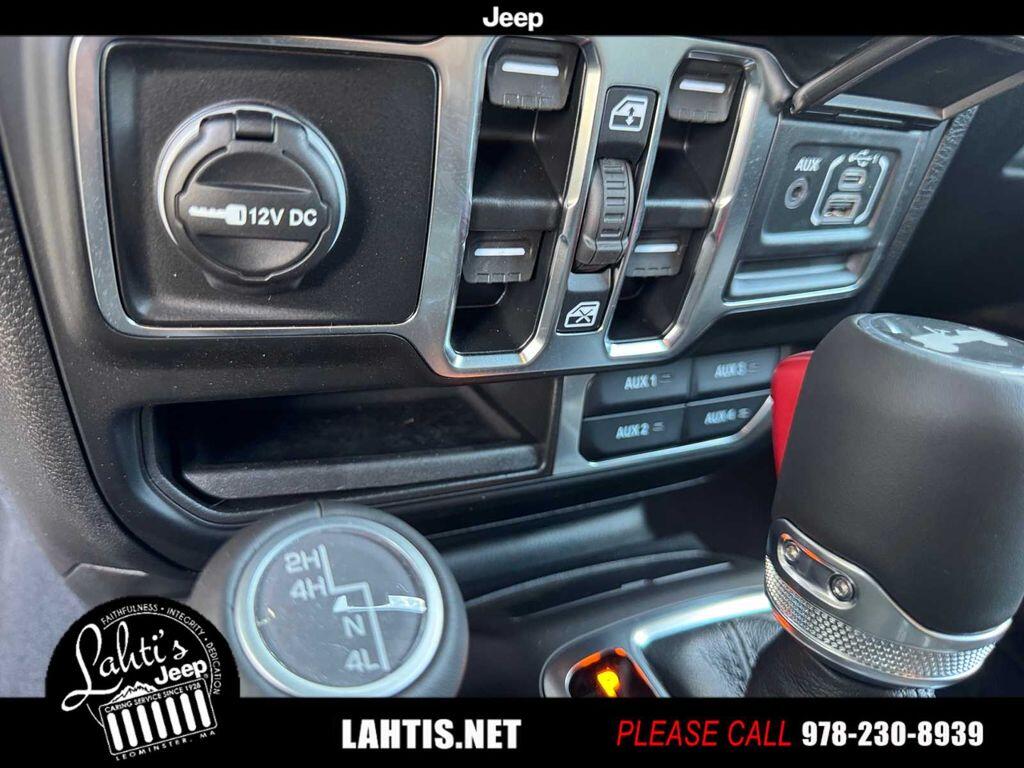 2025 Jeep Wrangler 4-Door Sahara - Photo 34